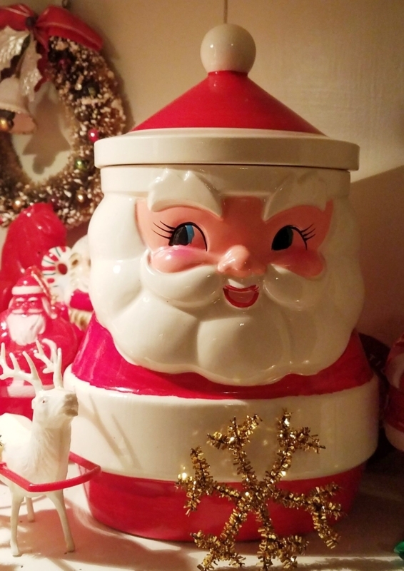 Vintage Santa Claus Christmas Cookie Jar