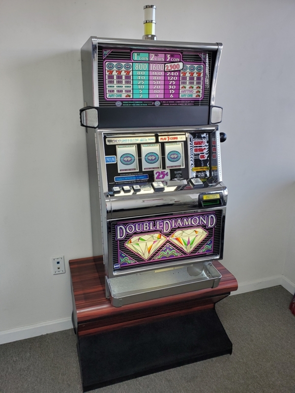 Vintage Slot Machine Stand with Woodgrain Finish