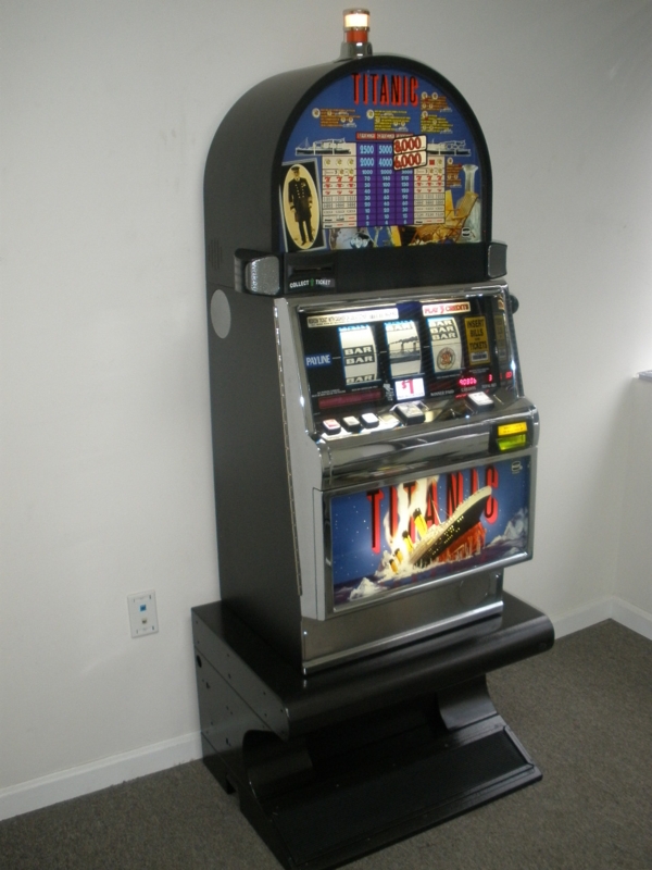 Vintage Titanic Slot Machine with Black Metal Base