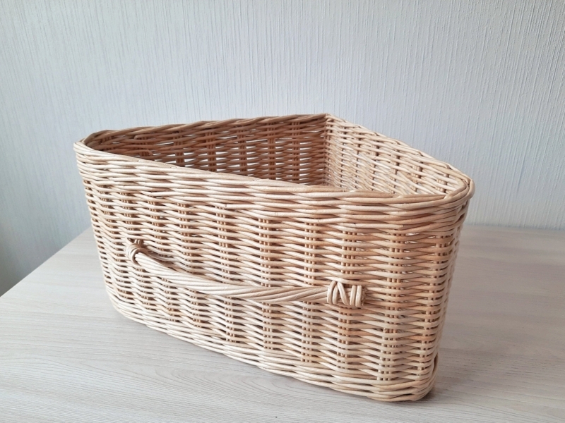 Wicker Triangle Corner Basket with Handle Storage