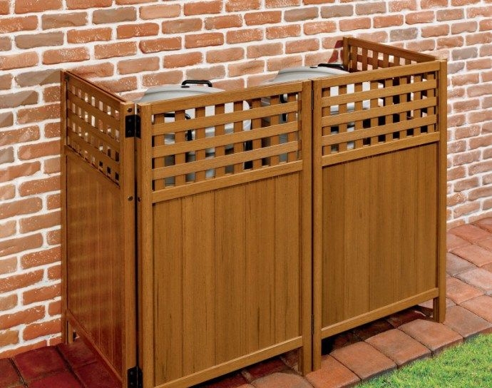 Wooden Trash Can Enclosure for Backyard Privacy