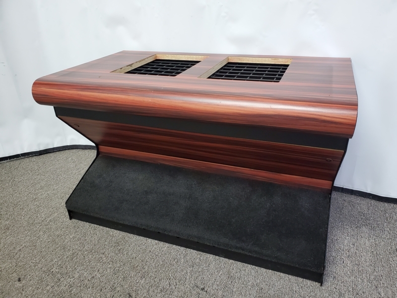 Woodgrain Bull Nose Slot Machine Stand with Carpeted Footrest