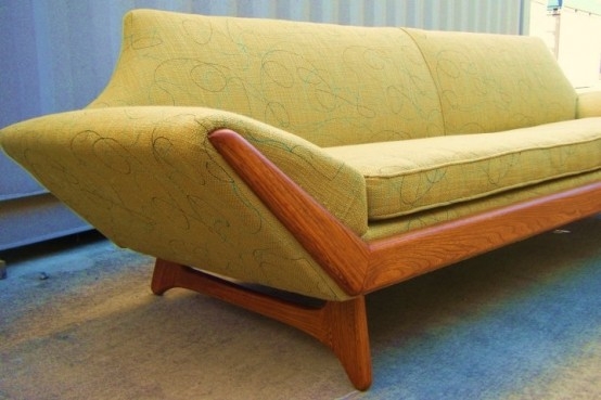 35 Elegant Mid-Century Sofas For Your Interior - DigsDigs
