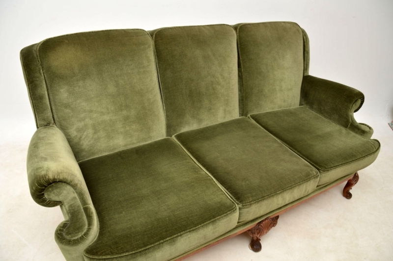 Antique Queen Anne Walnut Sofa & Armchairs Suite | Marylebone Antiques
