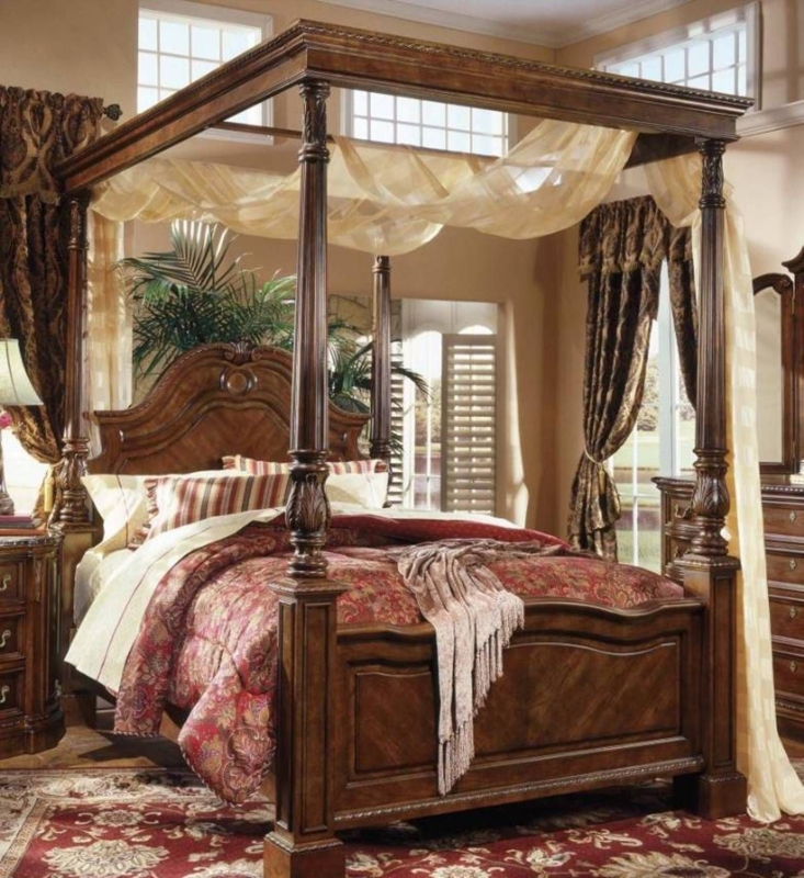 Classic Wooden Canopy Bed with Elegant Drapes
