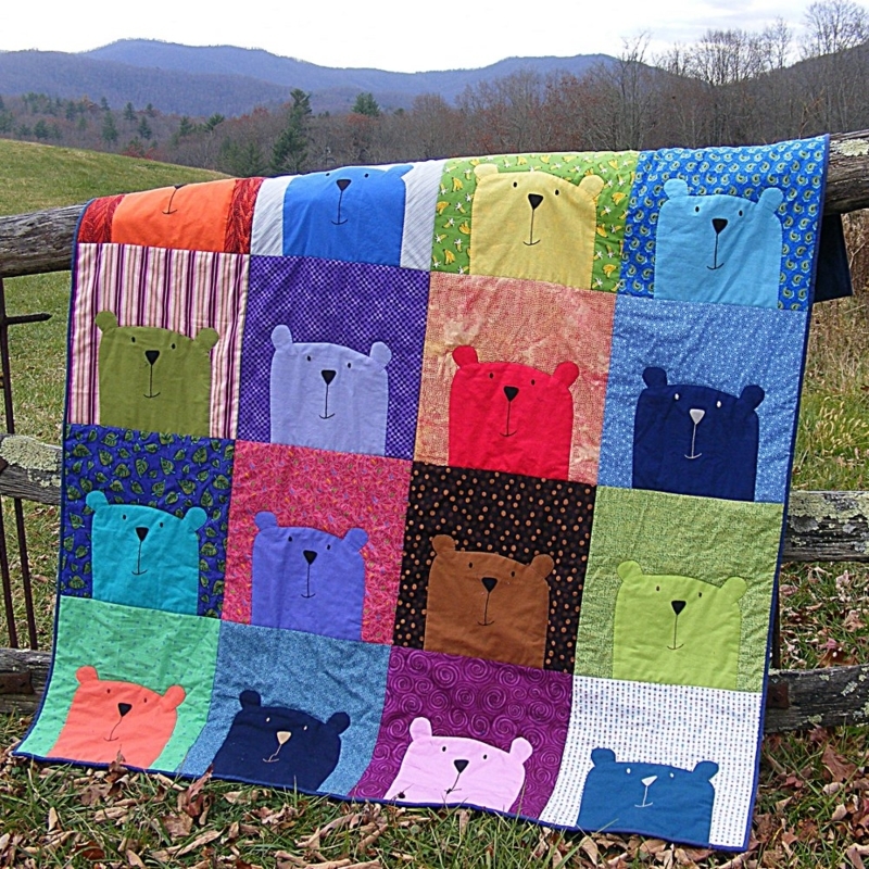 Colorful Peekaboo Bear Applique Quilt Pattern