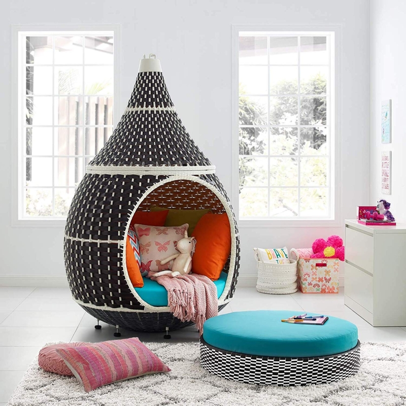 Contemporary Cozy Patio Hanging Pod Chair