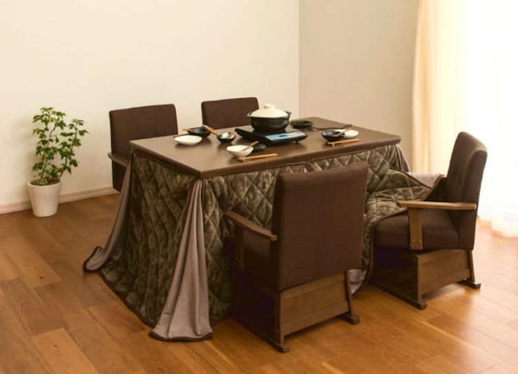 Cozy Kotatsu Desk Setup for Warm Home Comfort