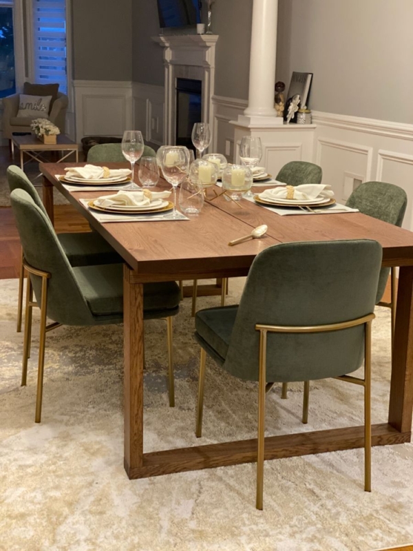 Dining room ideias with green chairs in 2024 | Green dining chairs ...