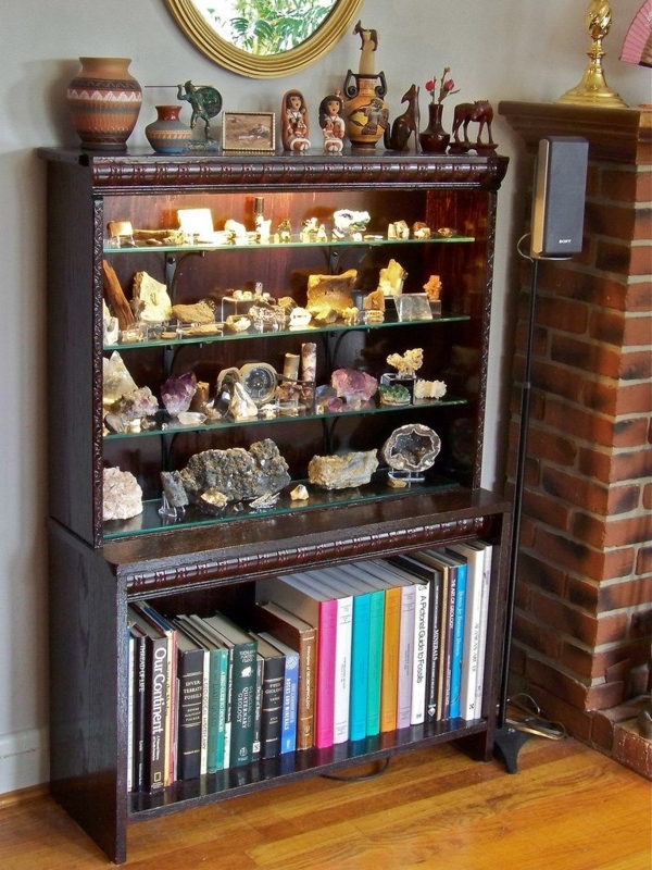 Elegant Glass Shelf Rock Collection Display Ideas