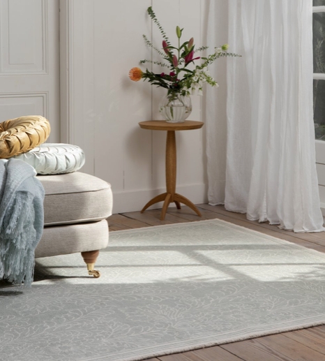 Elegant Laura Ashley Rug in Cozy Living Room
