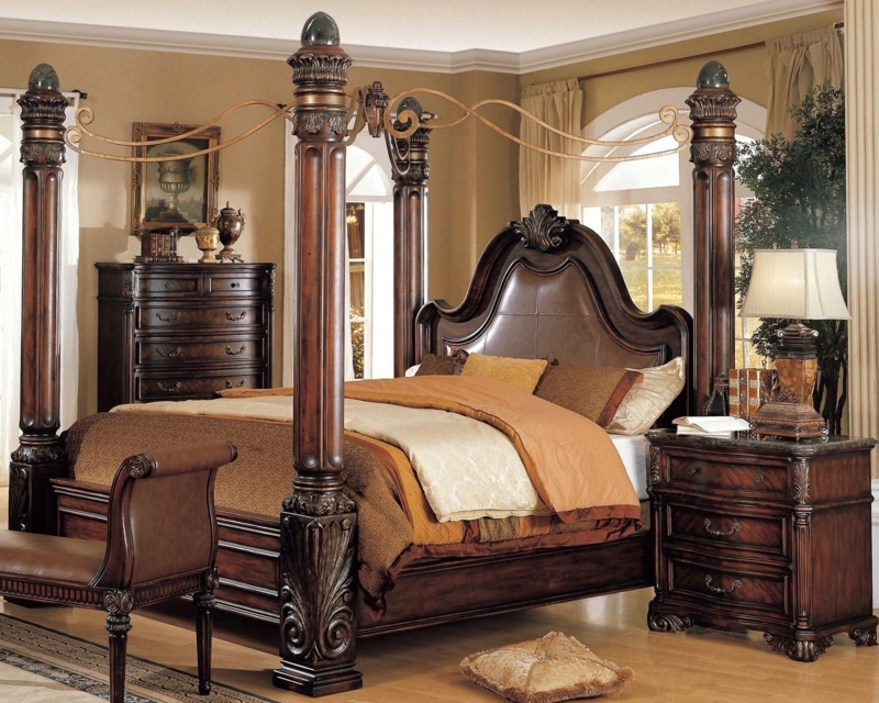Elegant Master Bedroom with Romantic King Size Canopy Bed