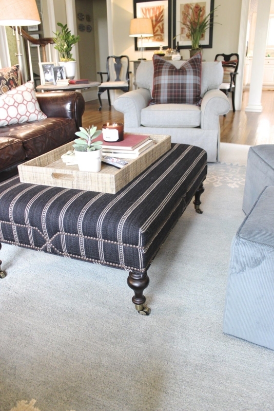 Elegant Ottoman and Coffee Table Styling Ideas
