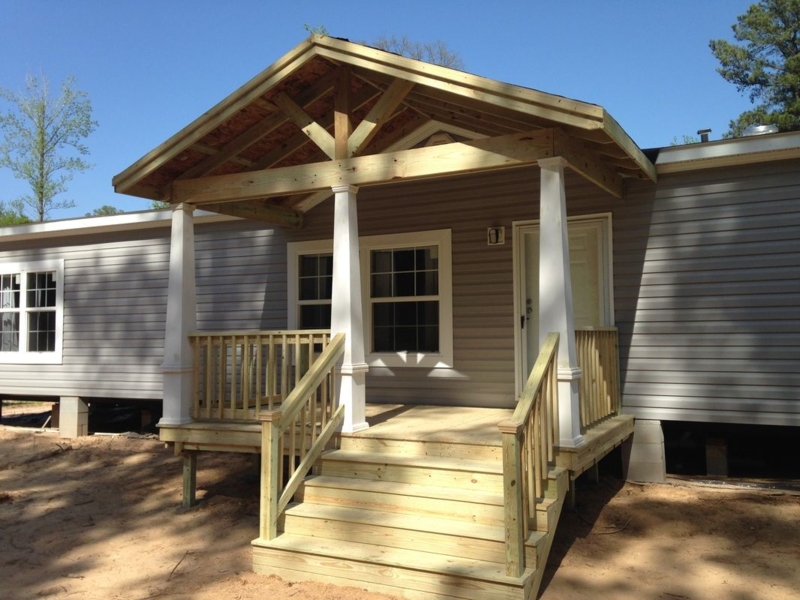 Gable Roof Addition Enhances Mobile Home Porch
