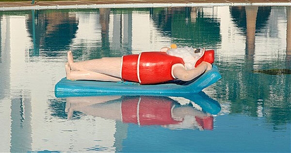 Holiday Pool Party Decoration Ideas - In The Swim Pool Blog