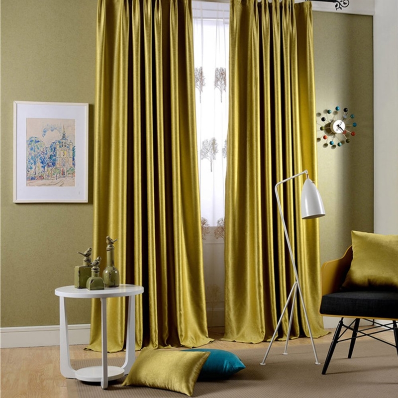 Luxurious Chartreuse Velvet Curtains for Modern Interiors