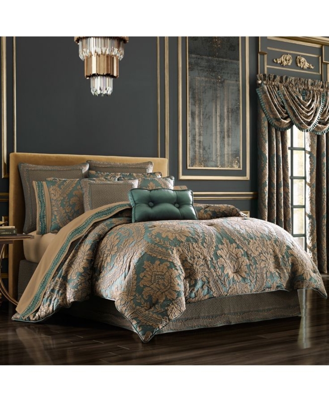 Luxurious Emerald Green and Gold Bedroom Set