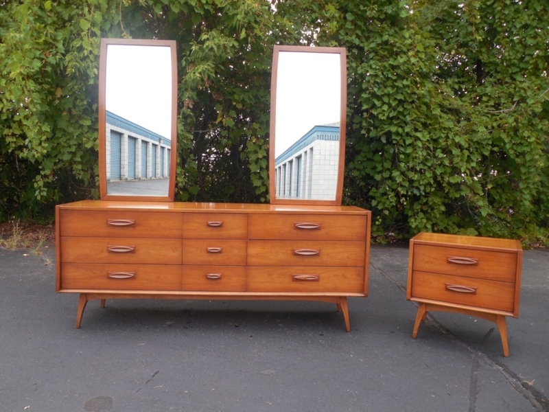 Mid Century Modern Birchwood Dresser with Mirrored Vanity