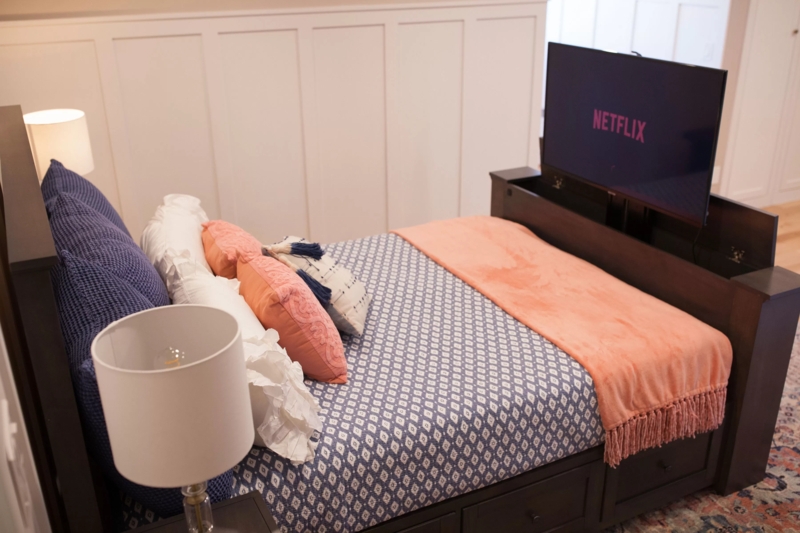 Modern Bed with Built-in TV Lift Footboard