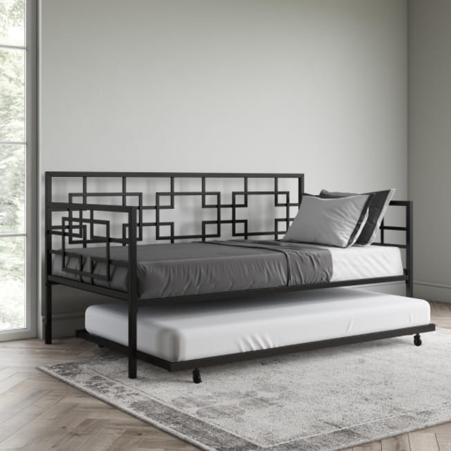 Modern Black Metal Daybed with Trundle for Small Spaces