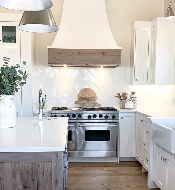 Modern Farmhouse Kitchen with Metal Range Hood