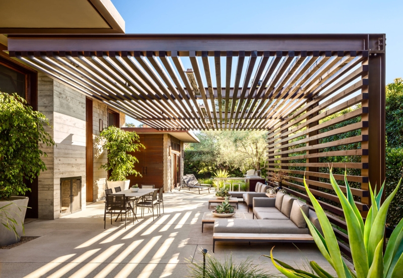 Modern Outdoor Pergola with Metal and Wood Slats
