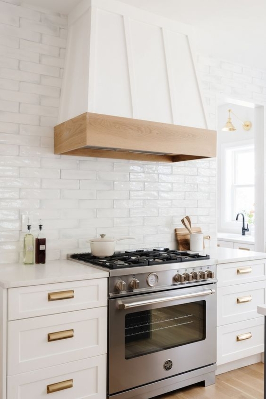 Modern Wood and White Farmhouse Range Hood Design