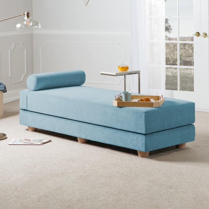 Nine Daybeds That Are Brilliant Solutions for Small Spaces - Living in ...