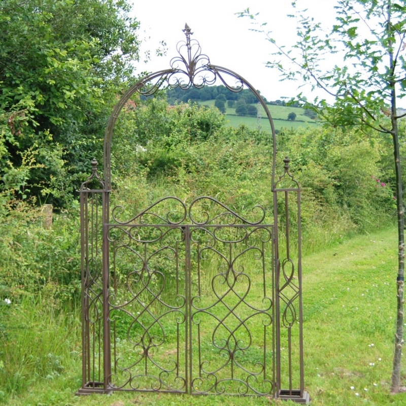 Ornate Heritage Metal Garden Arch with Elegant Gates