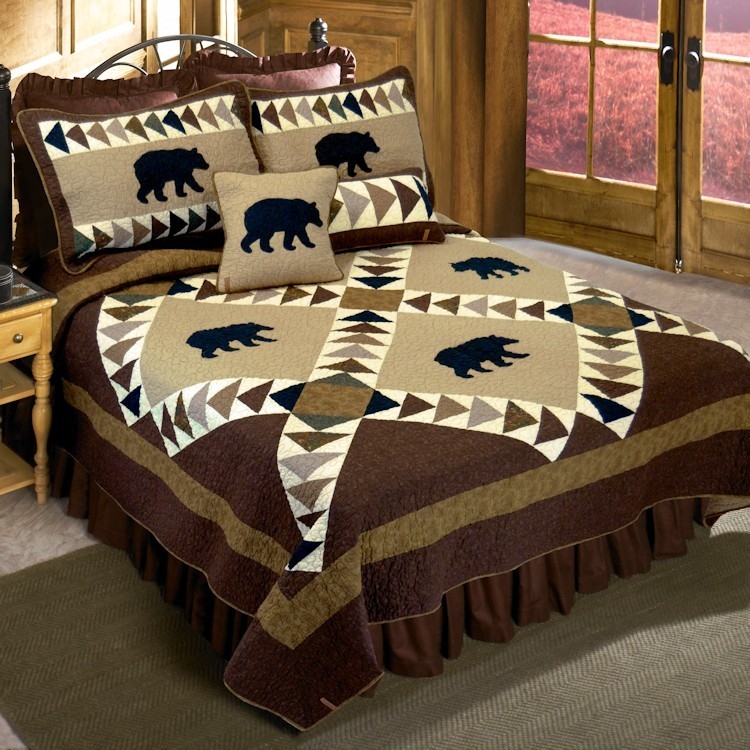 Rustic Woodcut Bear Quilted Bedding Set