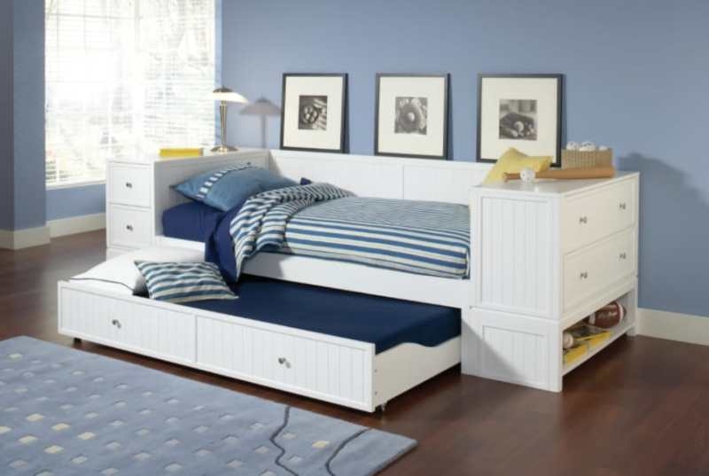 Space-Saving White Narrow Daybed with Trundle and Storage