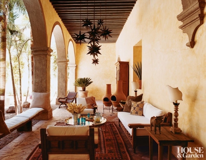 Traditional Rustic Outdoor Patio in San Miguel de Allende