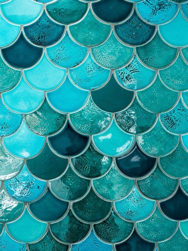 Turquoise Mermaid Scale Bathroom Tile Design