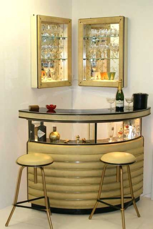 Vintage Retro Cocktail Bar Set with Stools