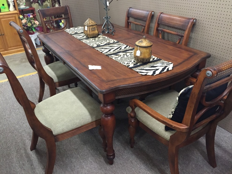 Ashley Serengeti Kuli Wood and Leather Dining Set