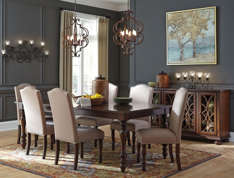 Baxenburg Brown Extendable Rectangular Dining Set