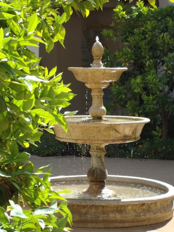 Classic Spanish Mediterranean Garden Fountain Design