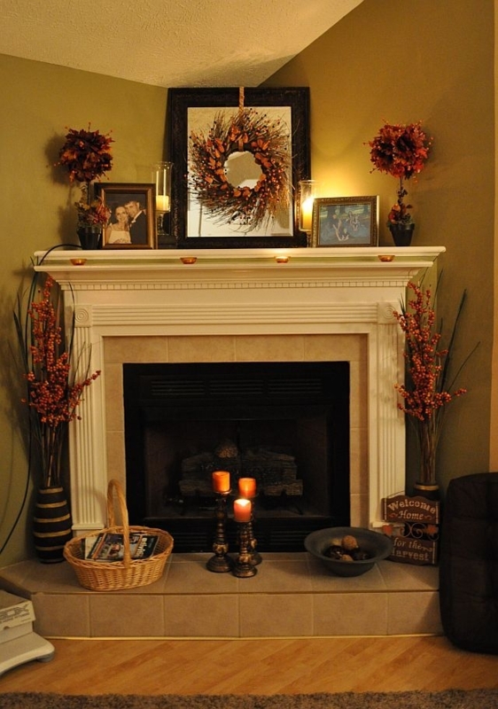 Cozy Autumn Fireplace Decor with Wreath