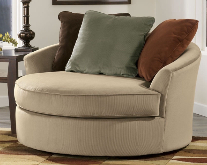 Cozy Large Round Swivel Lounge Chair with Cushions