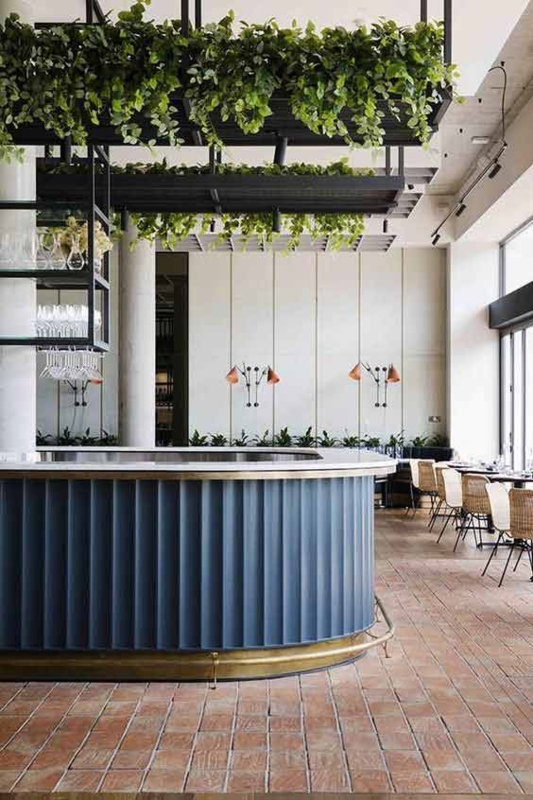 Curved Bar Counter with Scratch-Resistant Stone Top