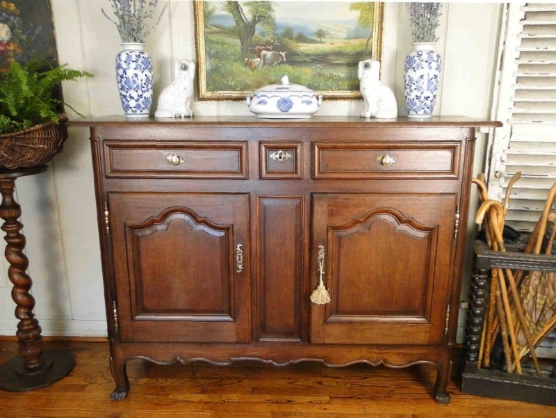 Elegant French Country Wooden Sideboard Design