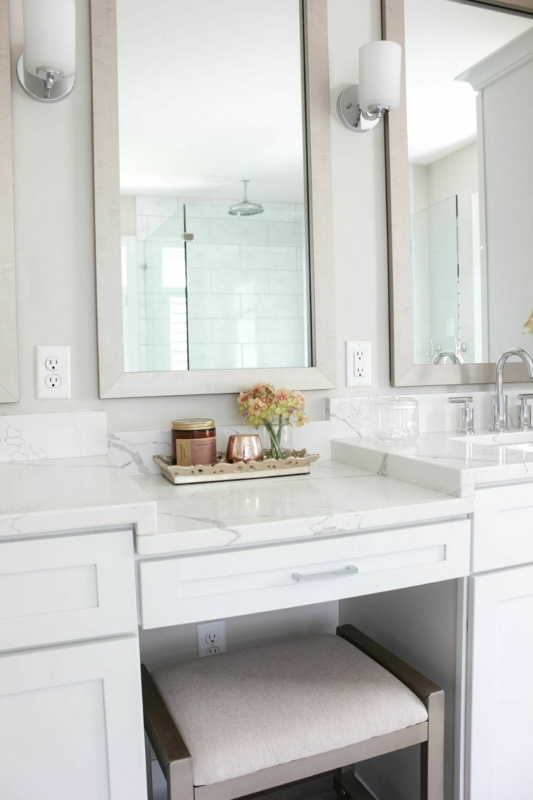 Elegant White Bathroom Sink and Makeup Vanity
