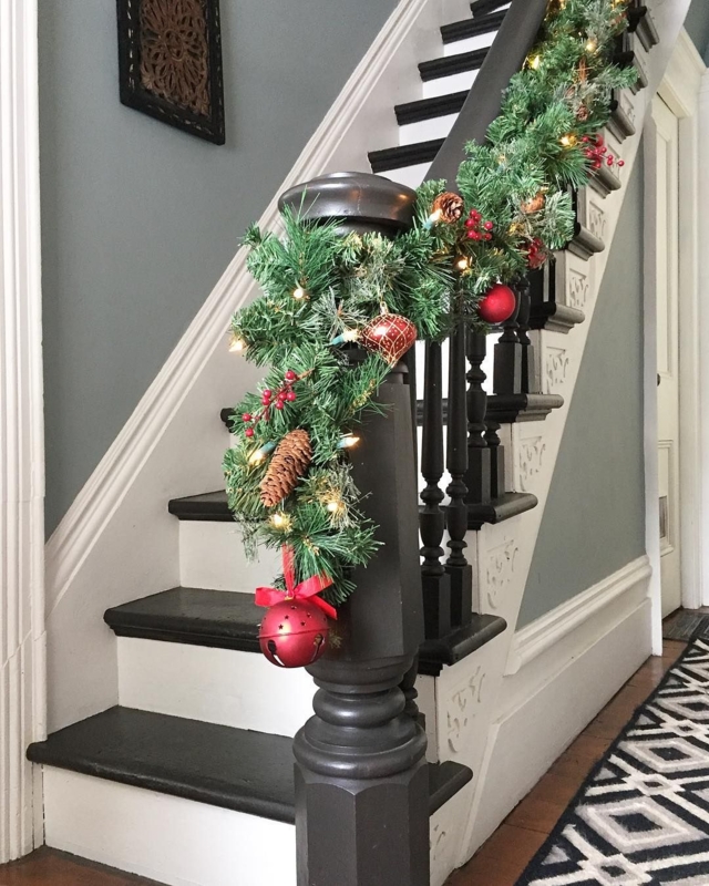 Festive Christmas Garland with Pine Cones and Red Ornaments