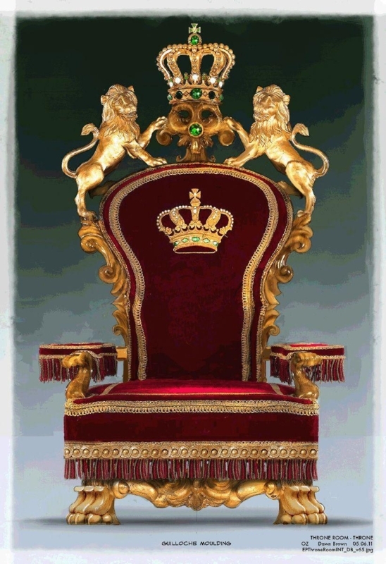 Luxurious Velvet and Gold Throne Chair Design