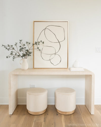 Minimalist Round Ottomans for Modern Living Spaces