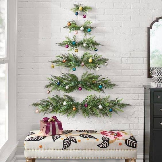 Minimalist Wall Hanging Christmas Tree Decoration