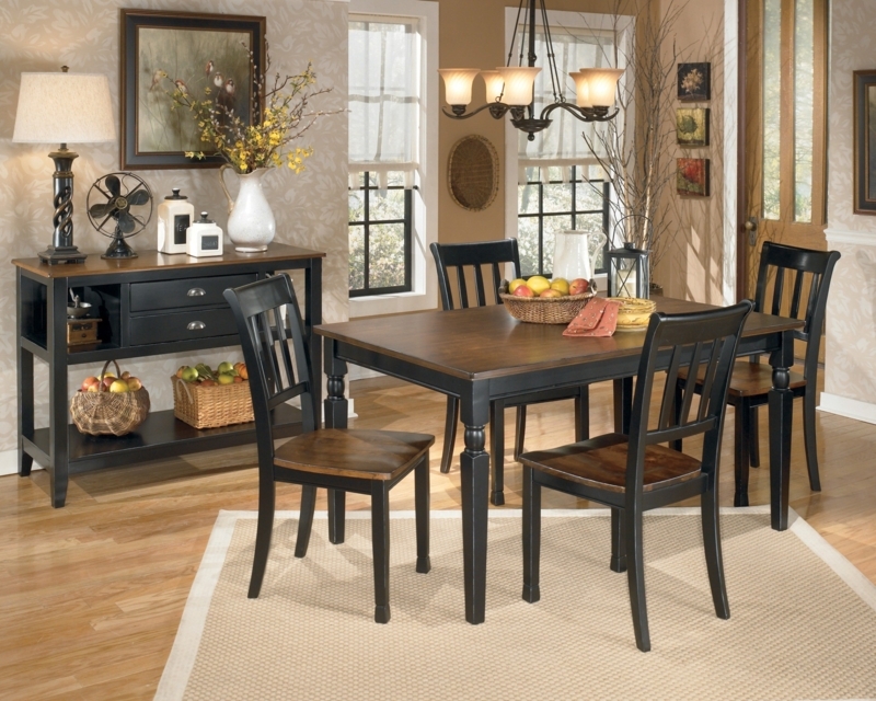 Owingsville Rectangular Black and Wood Dining Set