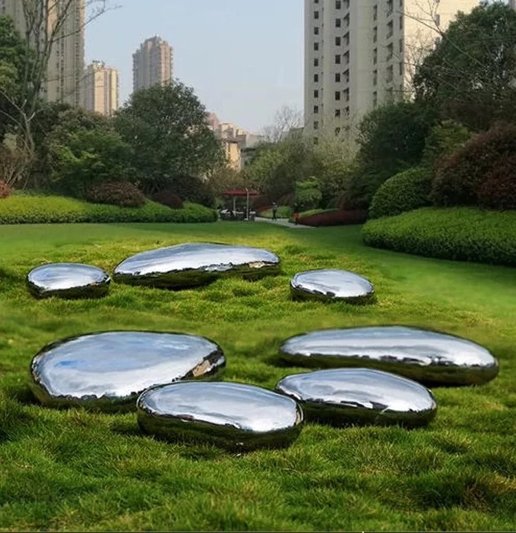 Reflective Stainless Steel Pebble Garden Sculpture