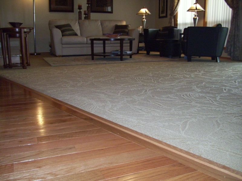 Seamless Transition Between Hardwood and Carpet Flooring