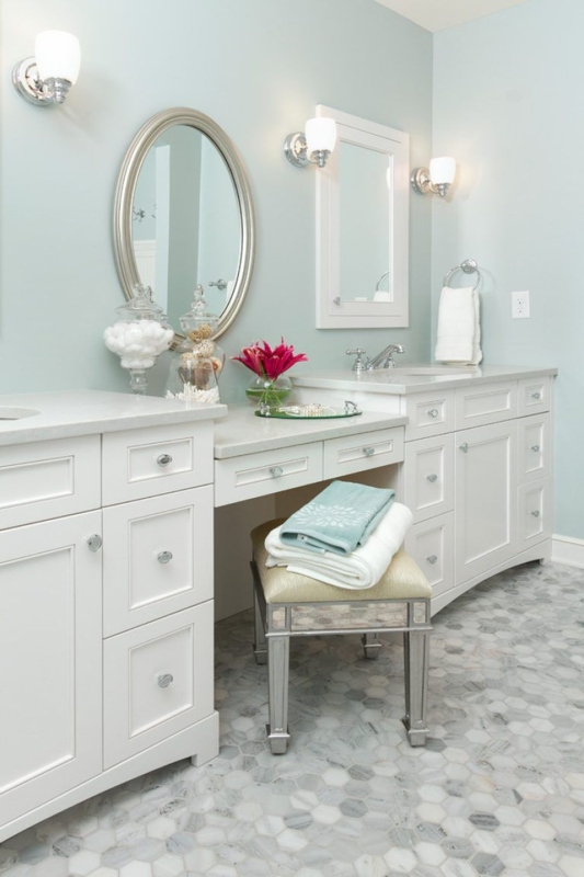 Traditional Built-In Makeup Vanity with White Cabinets